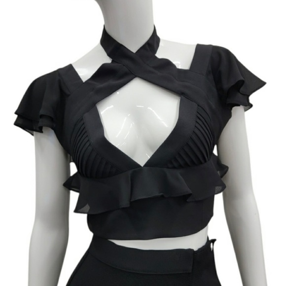 Nasty Gal Cropped Flutter Top in Black - XXS & S - Picture 2 of 8